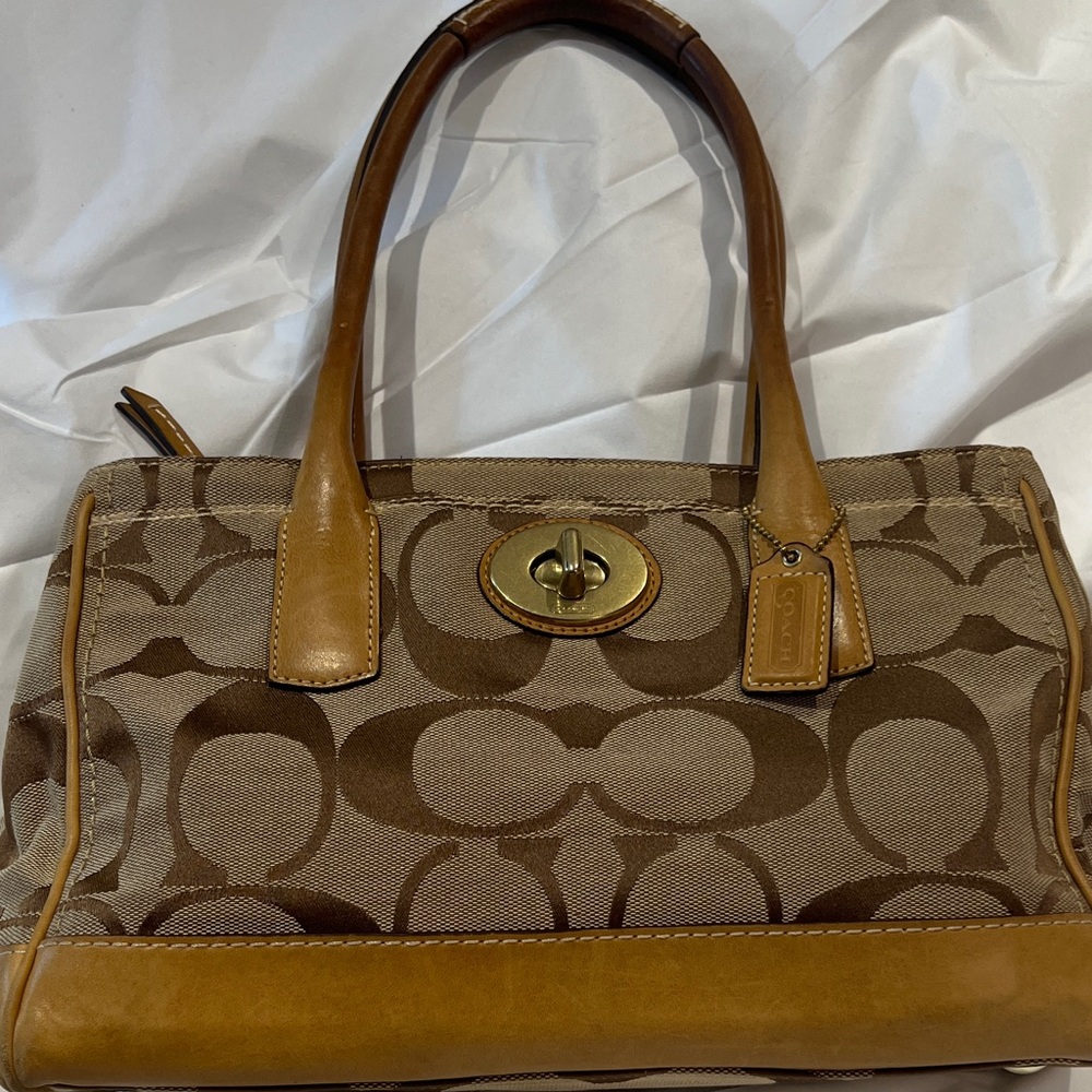 Coach Brown and Tan Shoulder Bag - Picture 2 of 8